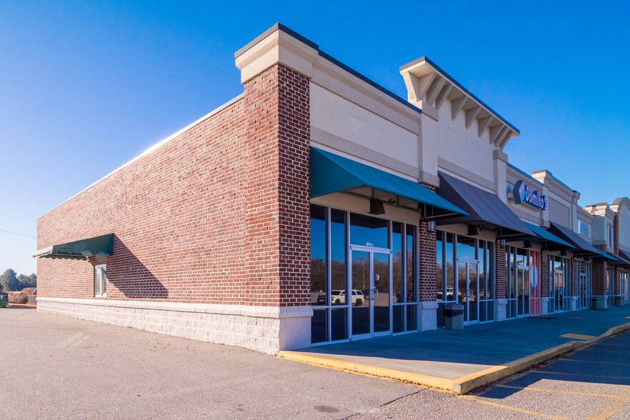 More Photos Of 4079 Augusta Hwy, Gilbert Storefront For Lease
