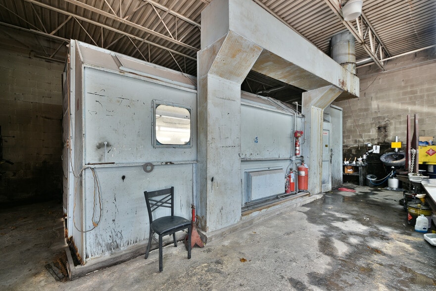 More Photos Of 601 W Fisher St, Philadelphia Warehouse For Sale