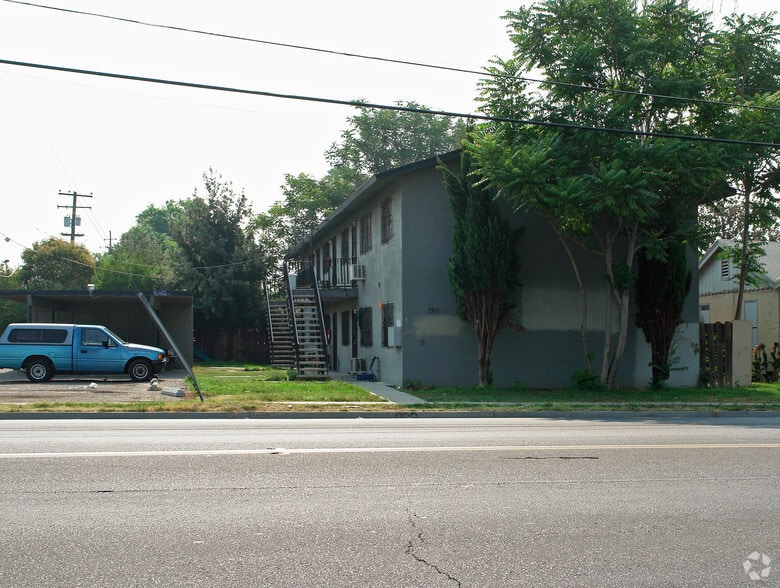 More Photos Of 446 N Maple Ave, Fresno Apartments For Sale