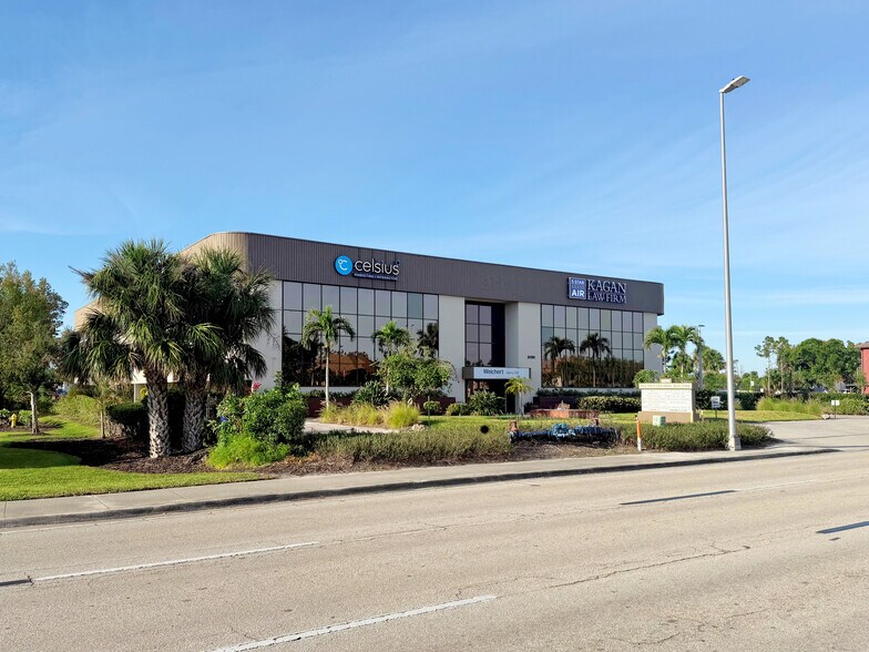 Primary Photo Of 8191 College Pky, Fort Myers Office For Lease