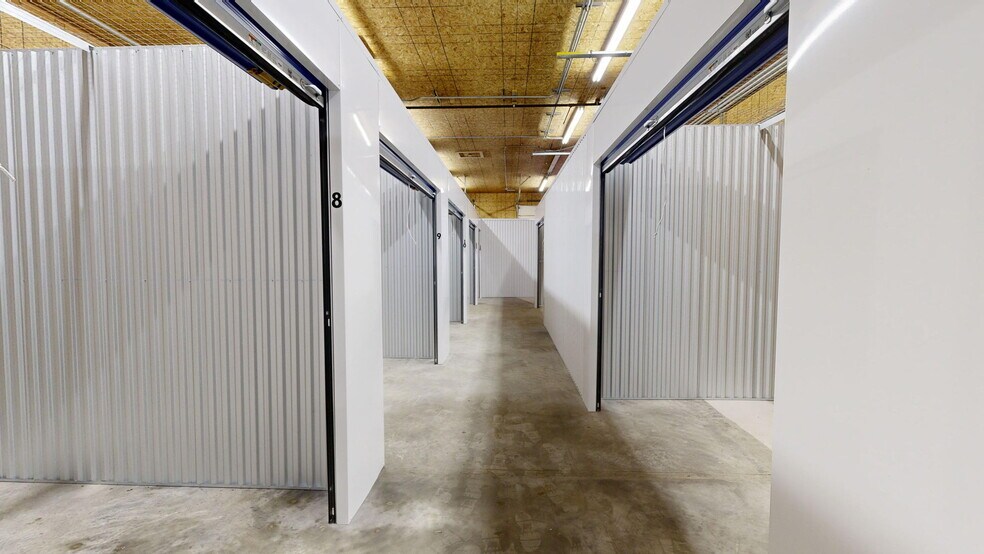 More Photos Of 3837 Sage Lake Rd, Lupton Self Storage For Sale