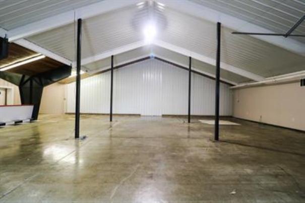 More Photos Of 2701 W 45th Ave, Gary Light Distribution For Lease