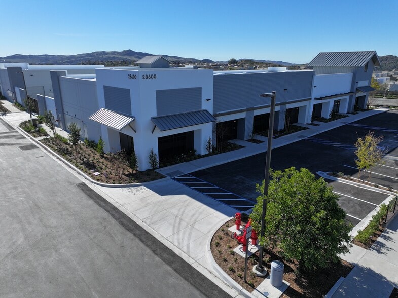 More Photos Of 28650 Airoso St, Rancho Mission Viejo Unknown For Lease