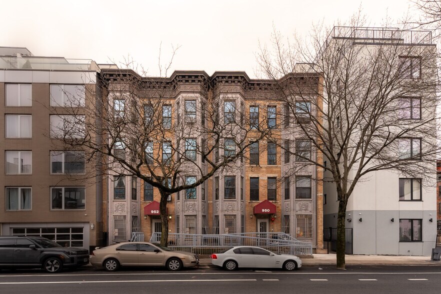 More Photos Of 950-952 Bergen St, Brooklyn Apartments For Sale