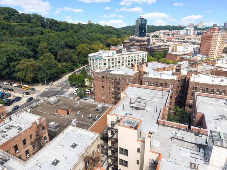 More Photos Of 7-9 Hillside Ave, Ny Convenience Store For Sale