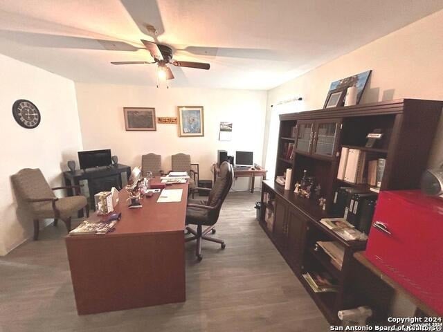 More Photos Of 815 Albert St, San Antonio Religious Facility For Sale