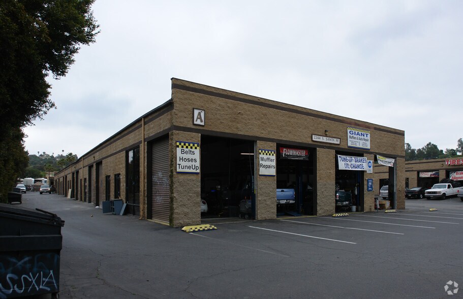 More Photos Of 2244 S Santa Fe Ave, Vista Manufacturing For Lease