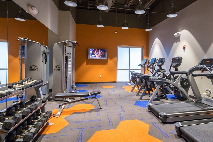 More Photos Of 40 Richards Ave, Norwalk Office For Lease