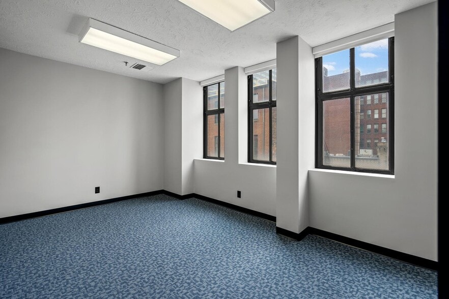 More Photos Of 817 Main St, Cincinnati Office Residential For Sale