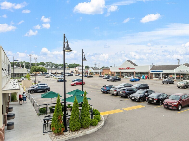 More Photos Of 3-41 Washington St, Canton Storefront For Lease