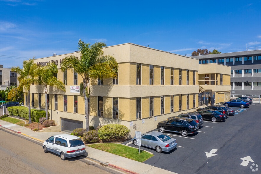 Primary Photo Of 3023 Bunker Hill St, San Diego Medical For Lease