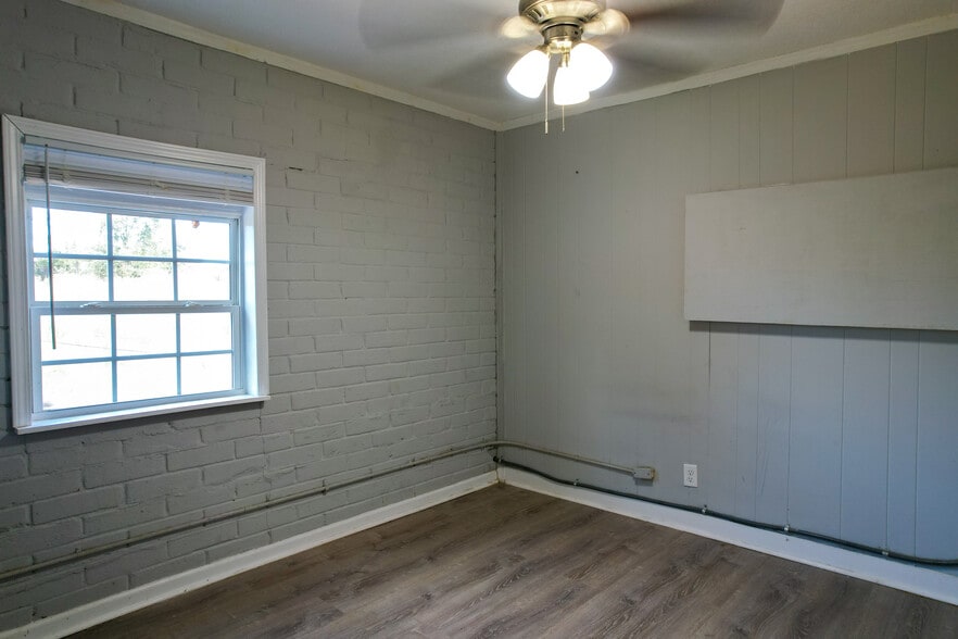 More Photos Of 2465 Benton Young Rd, Cookeville Apartments For Sale