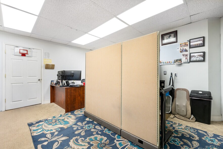 More Photos Of 538 Rt-25a, Rocky Point General Retail For Sale