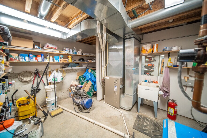 More Photos Of 7447 Dresser Dr NE, Rochester Refrigeration Cold Storage For Sale