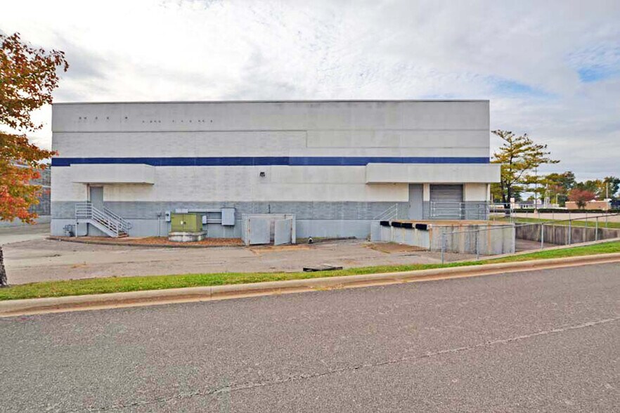 More Photos Of 317 Lincoln Hwy, Fairview Heights Auto Repair For Lease