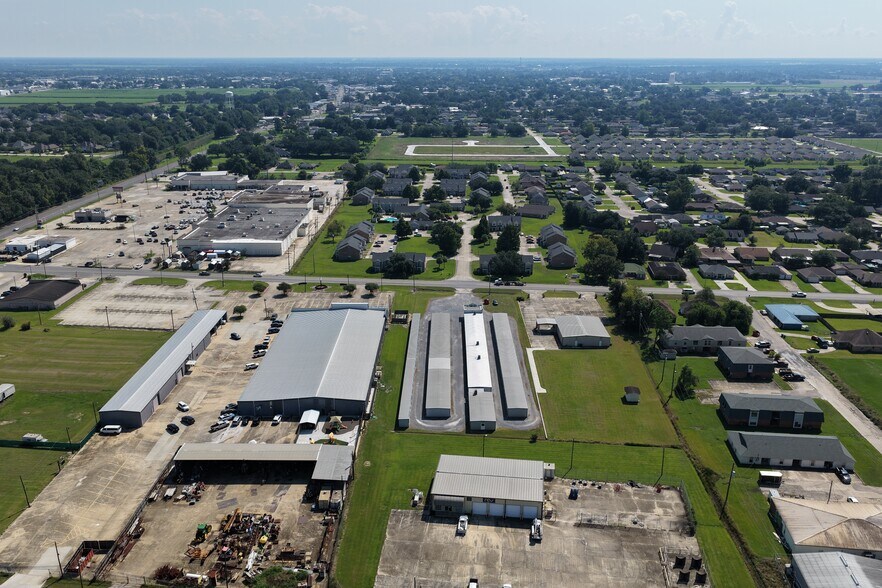 More Photos Of 2219 LA-3185, Thibodaux Specialty For Sale