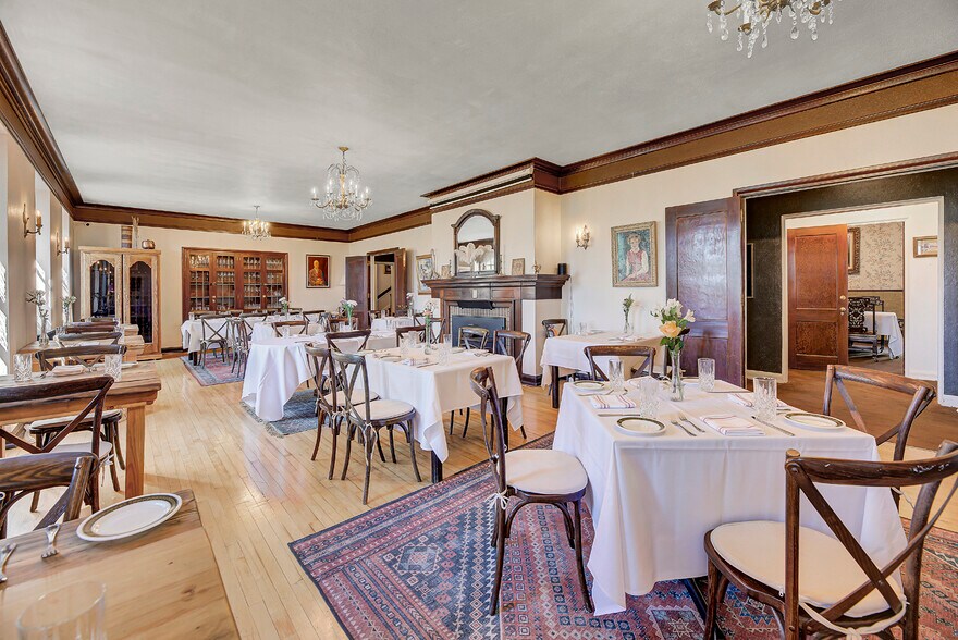 More Photos Of 2245 Head Ln, Helena Hotel For Sale