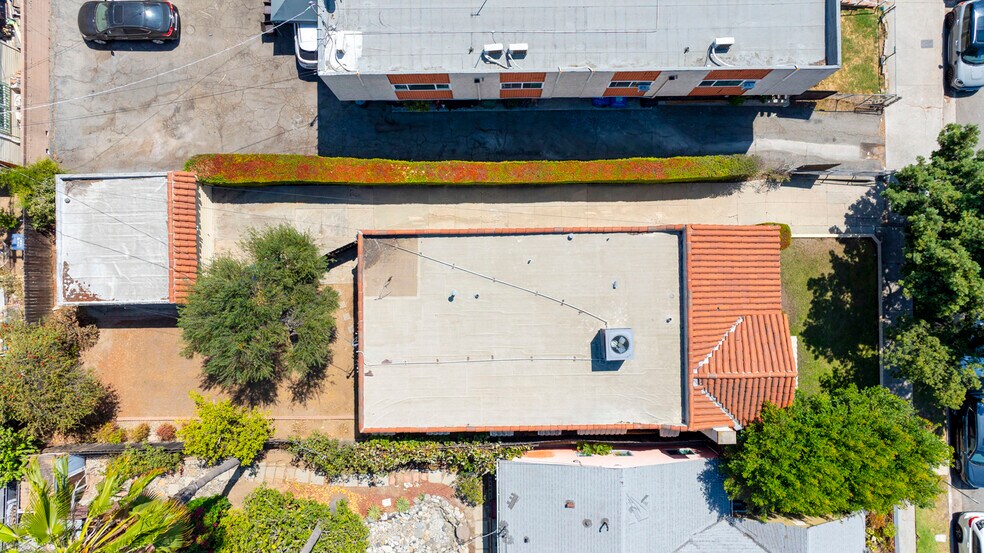 More Photos Of 4909 York Blvd, Los Angeles Office For Sale