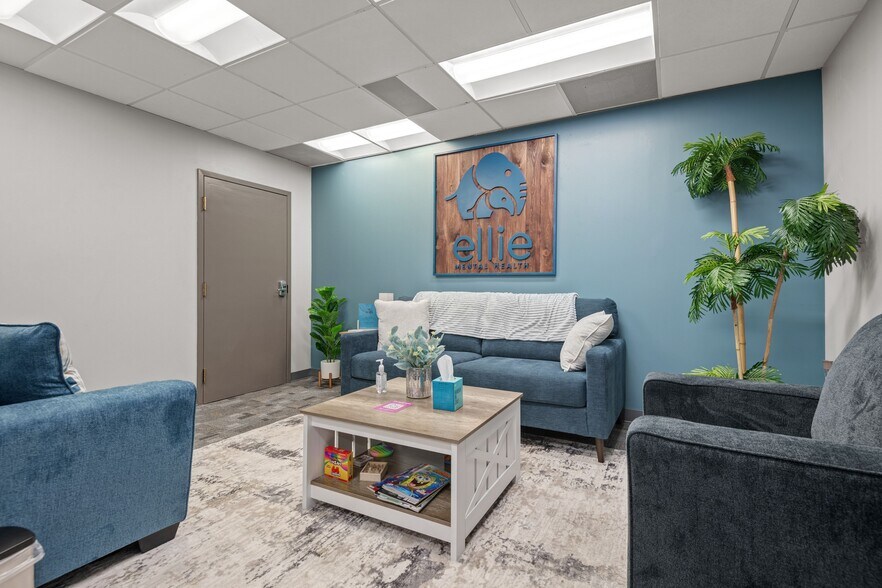 More Photos Of 99 November Dr, Camp Hill Medical For Lease