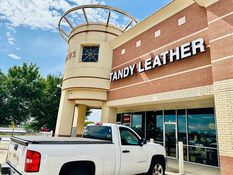 More Photos Of 7601 W Sam Houston S, Houston Storefront For Sale
