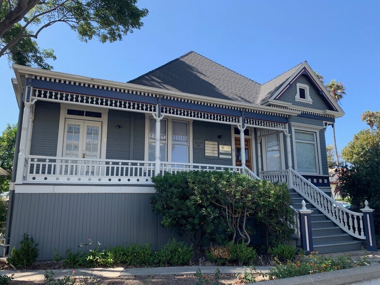 More Photos Of 107 Figueroa St, Ventura Office For Lease