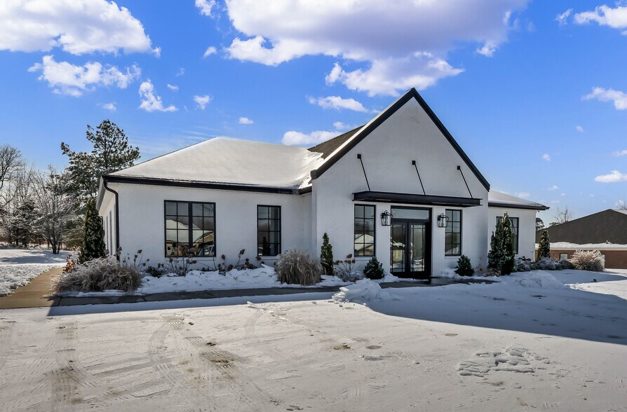 More Photos Of 2684 Townsend Ct, Clarksville Medical For Lease