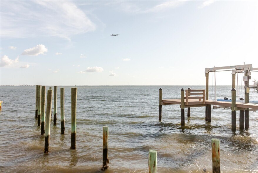More Photos Of 5102 W Longfellow Ave, Tampa Land For Sale