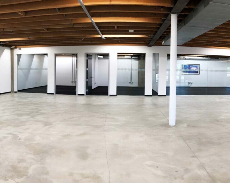 More Photos Of 5930 W Jefferson Blvd, Los Angeles Loft Creative Space For Lease
