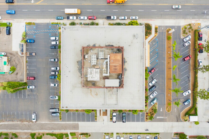 More Photos Of 6160 Mission Gorge Rd, San Diego Loft Creative Space For Lease