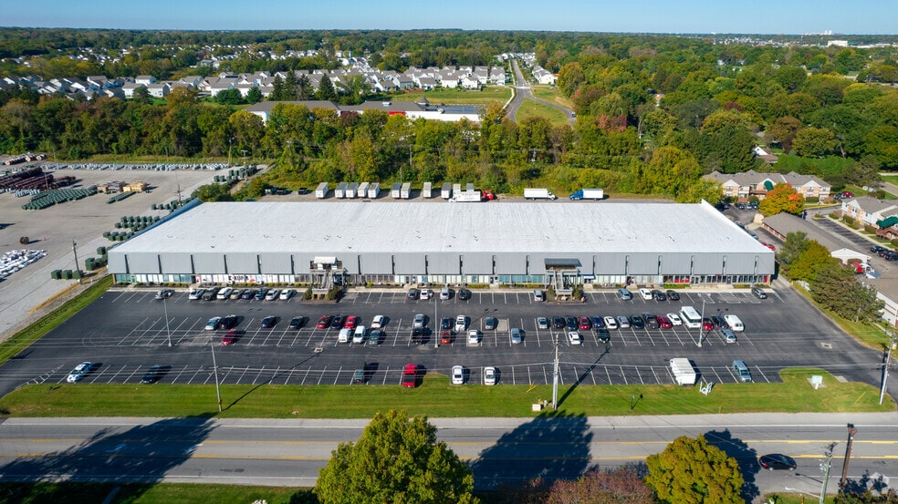 More Photos Of 5075-5095 Westerville Rd, Columbus Warehouse For Lease