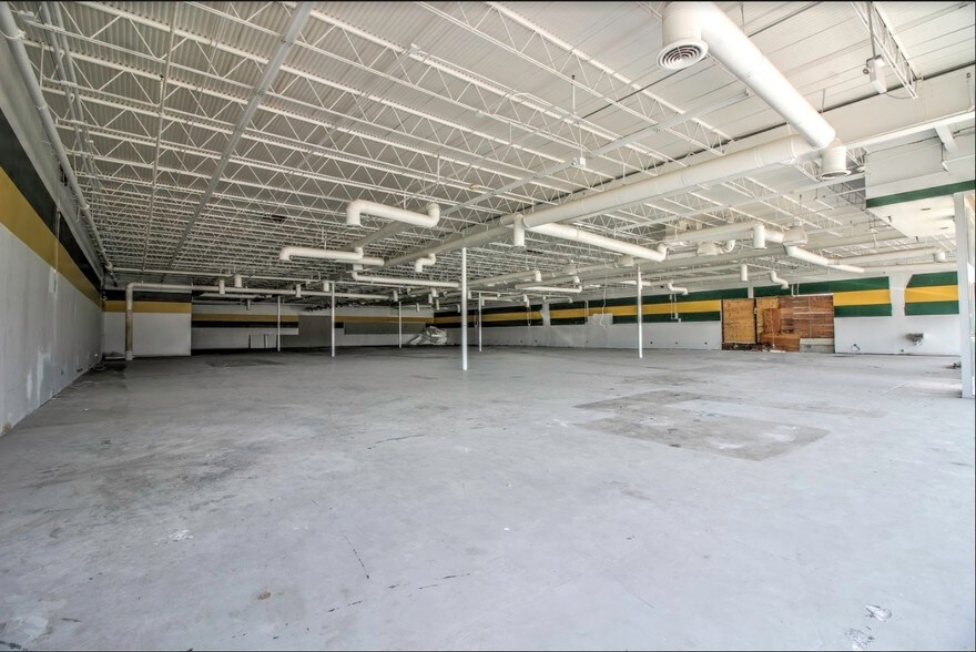 More Photos Of 3504 Hillcroft Ave, Houston Freestanding For Sale