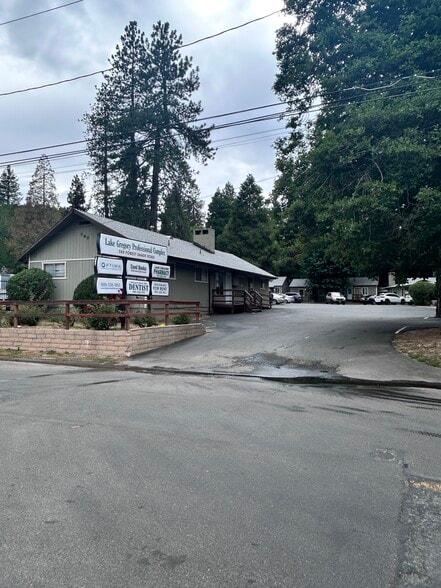 Primary Photo Of 580 Forest Shade Rd, Crestline Office Residential For Lease