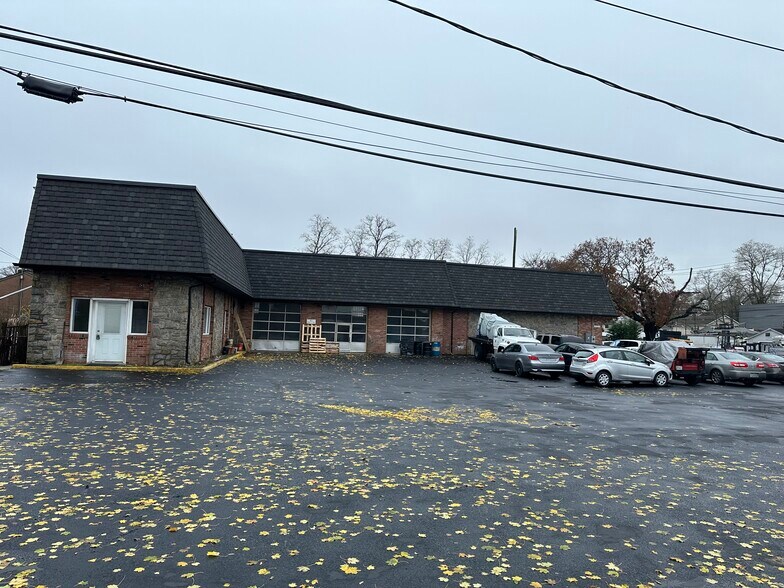 More Photos Of 5714 Old Sunrise Hwy, Massapequa Auto Repair For Lease