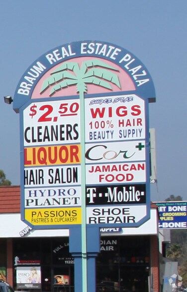 More Photos Of 11300-11322 Ventura Blvd, Studio City Freestanding For Lease