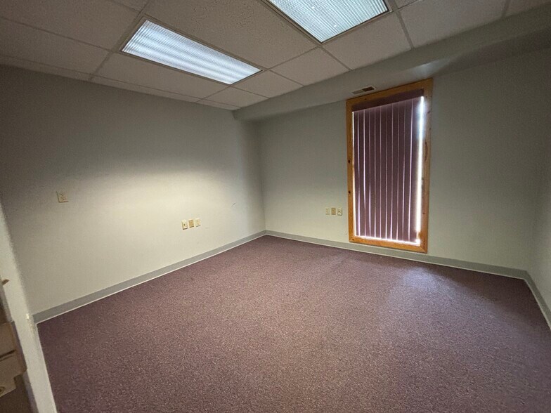 More Photos Of 1213 N Us-127-br, Saint Johns Office For Sale