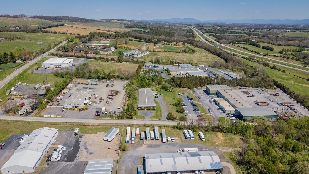 More Photos Of 52 Mid Valley Ln, Verona Warehouse For Sale