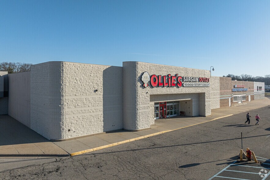 More Photos Of 1730-1740 E Sherman Blvd, Muskegon Unknown For Lease