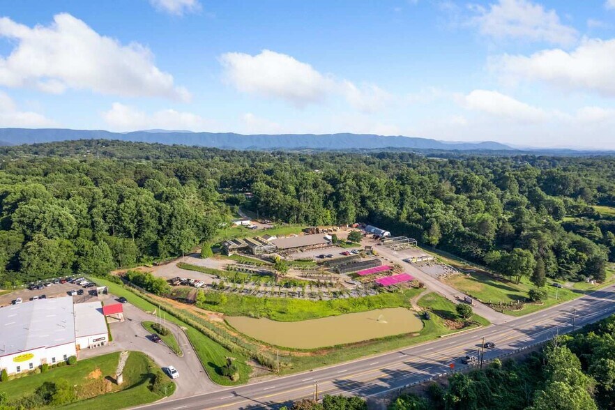 More Photos Of 2928 US Highway 411 S, Maryville Land For Lease