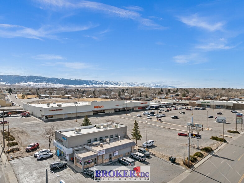 More Photos Of 2135 E 12th St, Casper Unknown For Lease