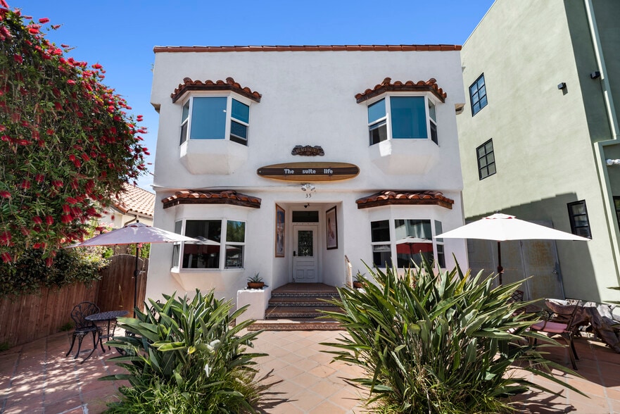 More Photos Of 35 Arcadia Ter, Santa Monica Apartments For Sale