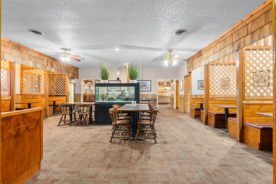 More Photos Of 4412 Hwy 377, Brownwood Restaurant For Sale