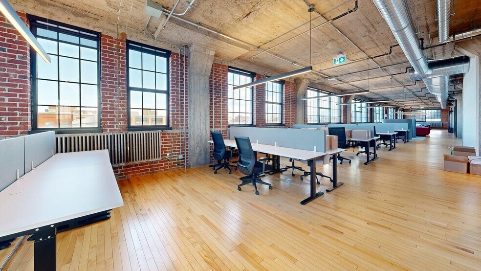 More Photos Of 400 Av Atlantic, Montréal Office For Lease
