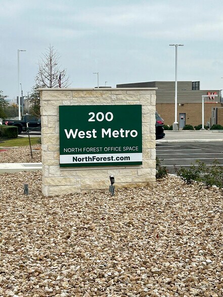 More Photos Of 200 W Metro Dr, Leander Unknown For Lease