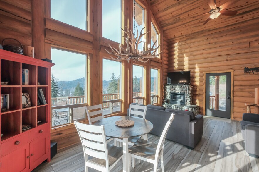 More Photos Of 6331 Lake Pointe Wy, Sweet Home Lodge Meeting Hall For Sale