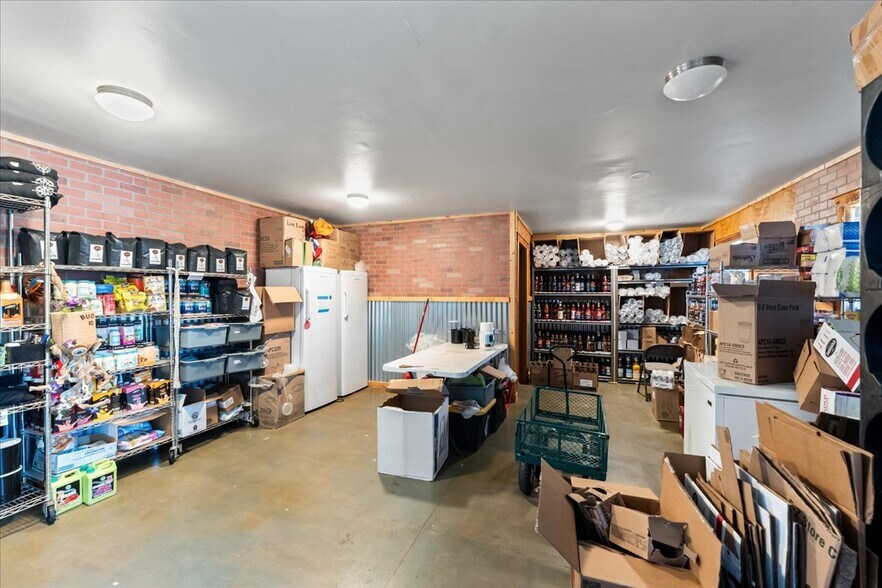 More Photos Of 2546 US-101, Ilwaco Industrial For Sale