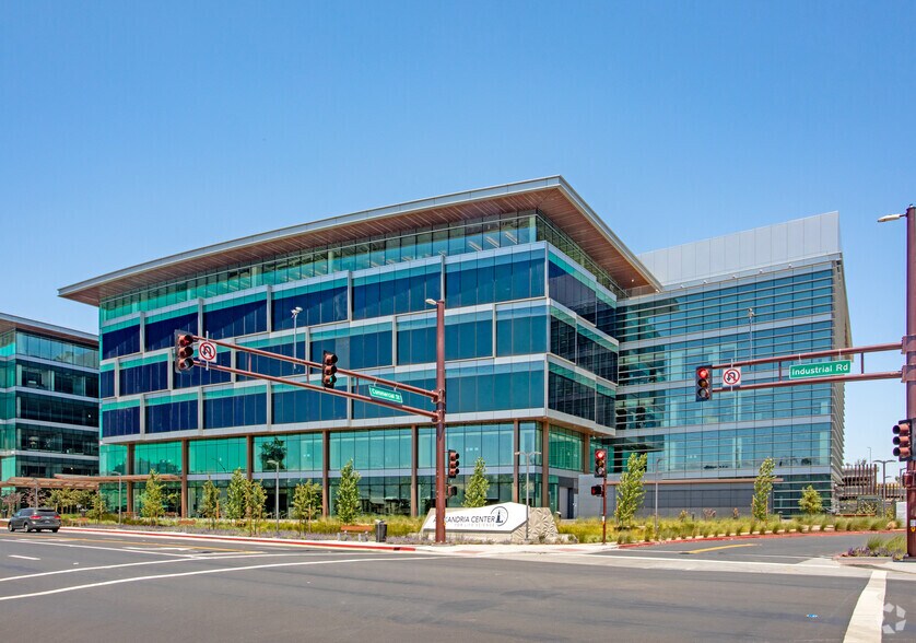 More Photos Of 835 Industrial Rd, San Carlos Research And Development For Lease