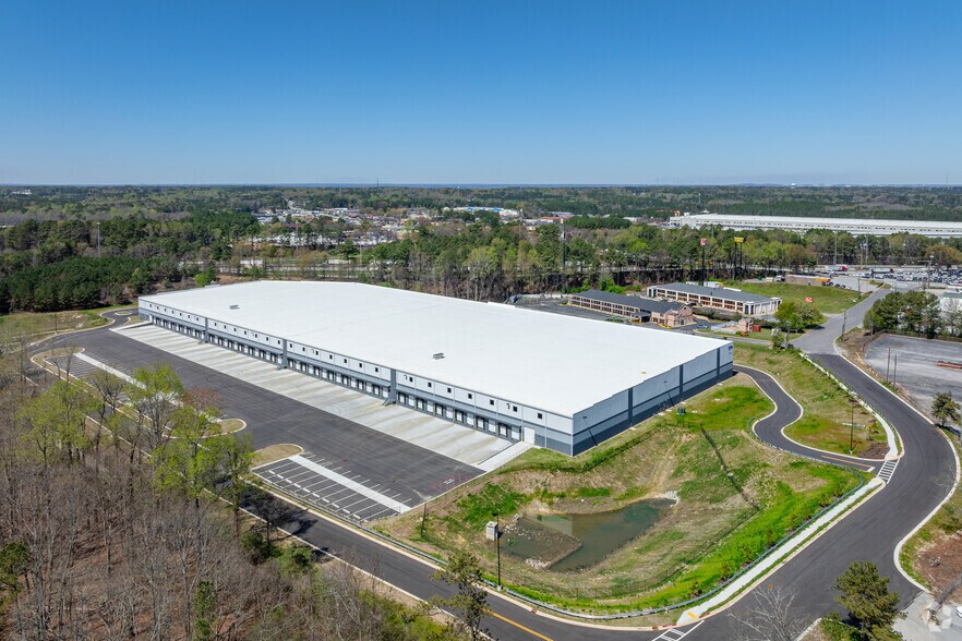 More Photos Of 6740 Oakley Rd, Union City Industrial For Lease