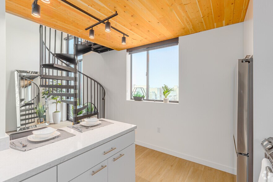 More Photos Of 2519 El Cajon Blvd, San Diego Apartments For Sale