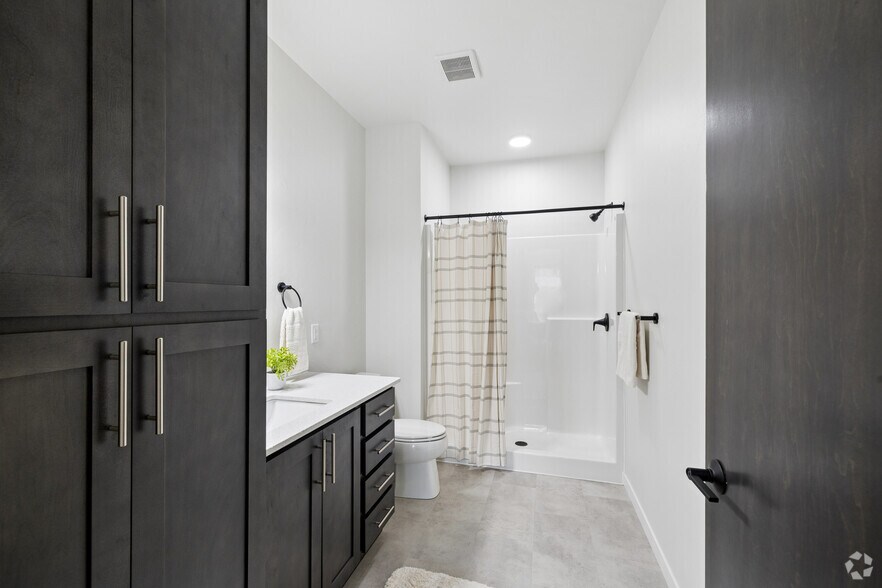 More Photos Of 582 Larsen Orchard Pky, Hobart Apartments For Lease