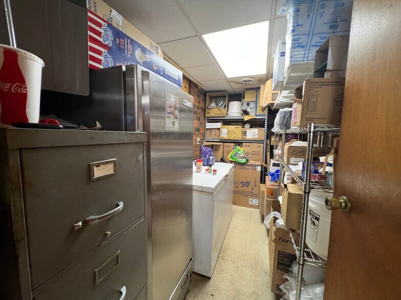 More Photos Of 440 W Main St, Lamoni Fast Food For Sale